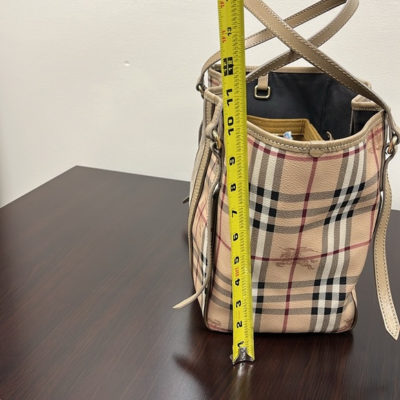Unique Burberry tote /suede panels - Picture 7 of 11